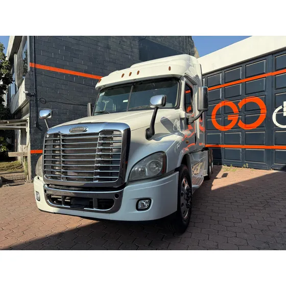 Tractocamion Seminuevo Freightliner Cascadia Mod. 2017