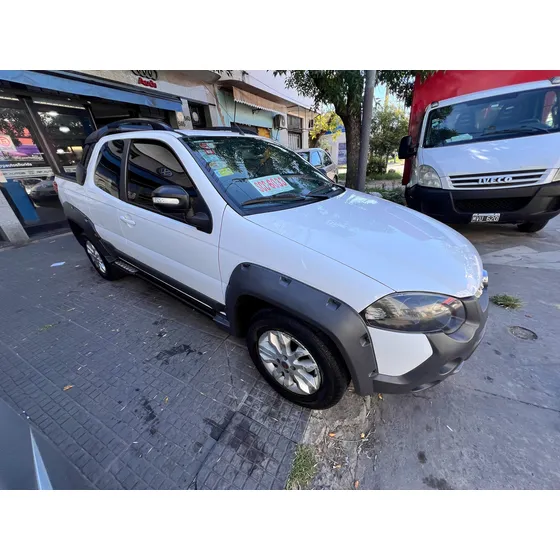 Fiat Strada 1.6 Adventure Cd Pack Top
