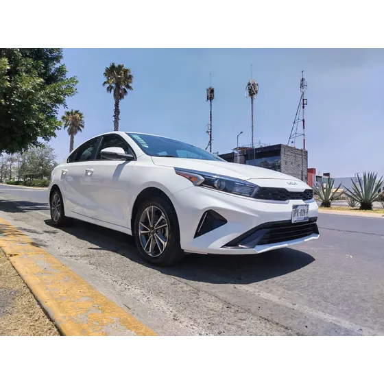 Kia Forte 2.0 Ex Mt