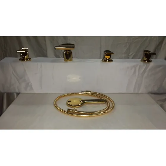 Serie Paloma Oro - Grupo Jacuzzi P/borde Bañera C/regadera