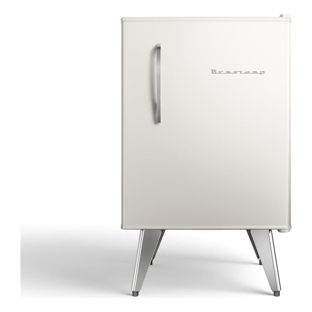 Frigobar Brastemp Retrô 76 Litros Classic White - Bra08hb Cor Branco 220v Frigobar Brastemp Retrô 76 Litros Classic White - Bra08hb Cor Branco 220v
