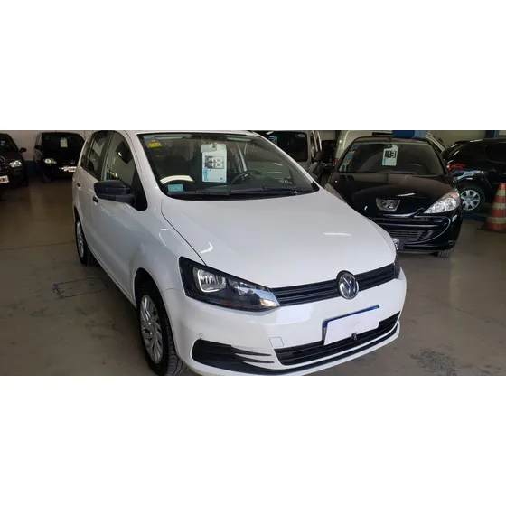 Volkswagen Suran 1.6 Comfortline 101cv