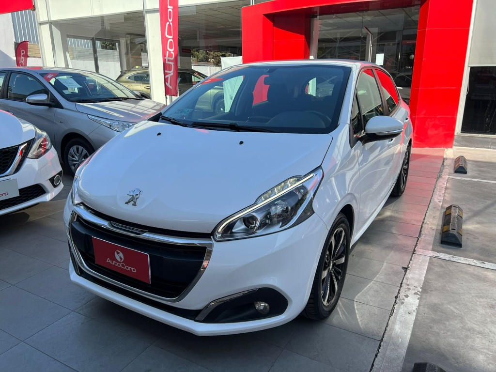 Peugeot 208 1.2 Active Pack 5mt