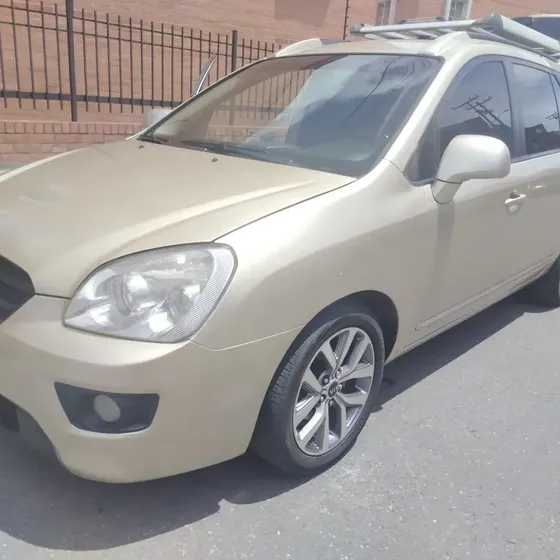 Kia Carens 2007 2.0 Rondo Ex
