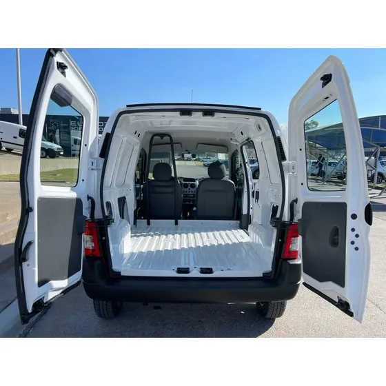 Peugeot Partner 1.6 Hdi Furgon Confort 92