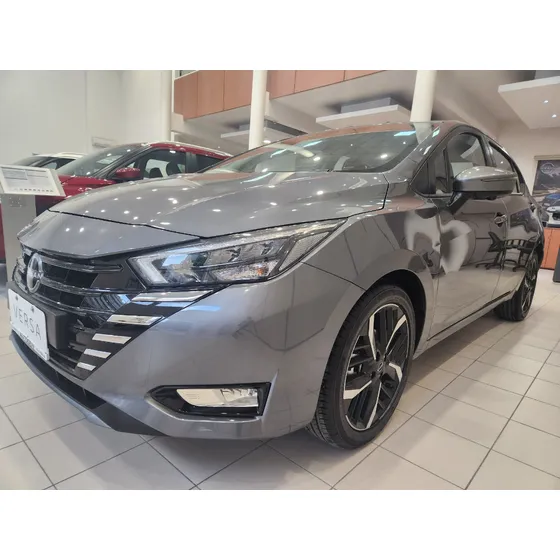 Nissan Versa 1.6 Exclusive At