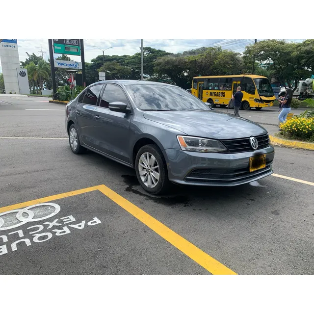 Volkswagen Jetta 2.0 Comfortline
