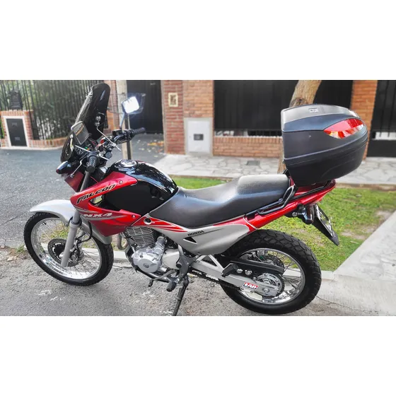 Honda Falcon 400 ! Permuto