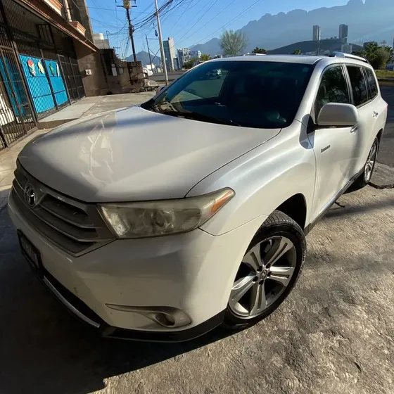 Toyota Highlander 2011 Limited Aa Qc Piel R-19 4x4 At