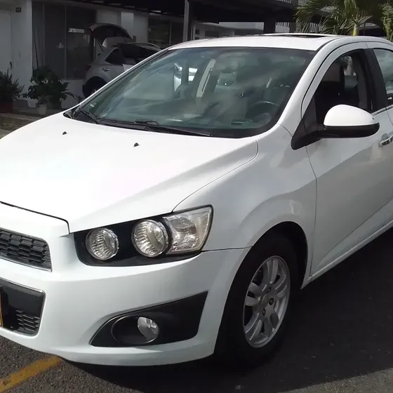 Chevrolet Sonic 2013 1.6 Lt 4 P