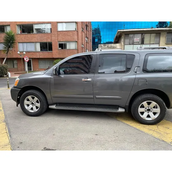 Nissan Armada 5.6 Se