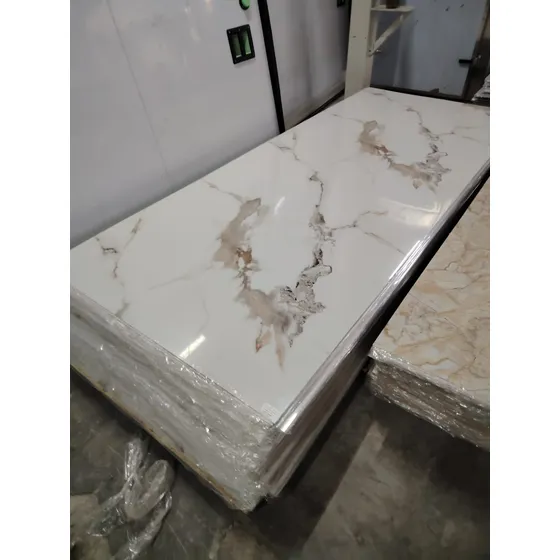 Láminas De Pvc Tipo Marmol Generica Para Pisos Y Paredes