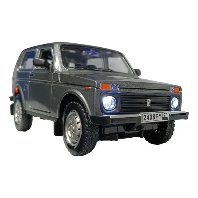 Lada Niva. Escala 1:24, 18cms Largo, Metálico, Luces Sonido
