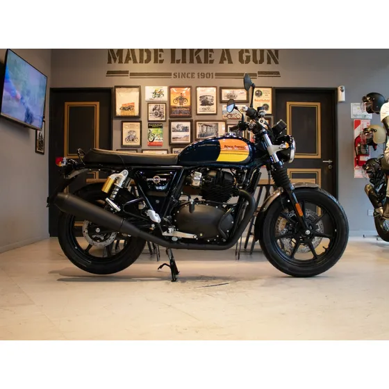 Interceptor 650 - Barcelona Blue Azul Financiada