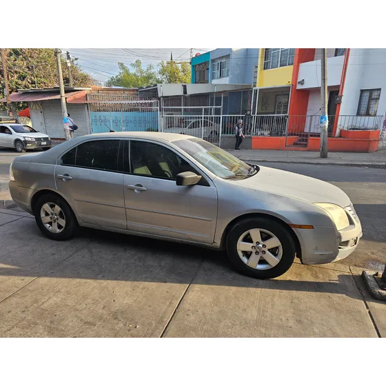 Ford Fusion S L4 Std Mt