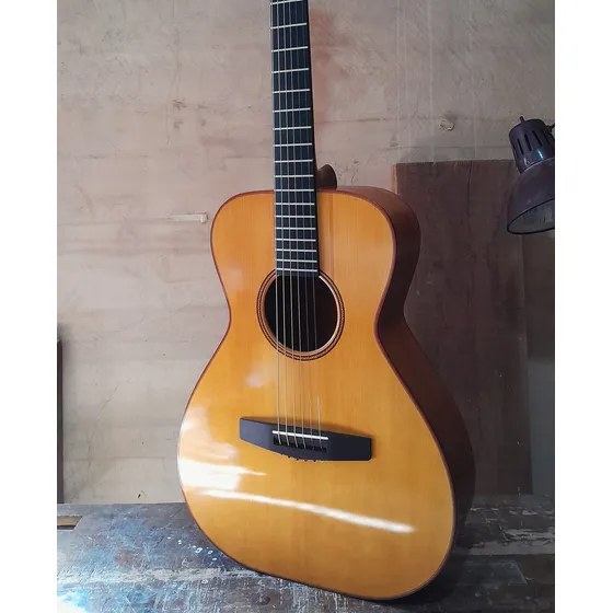 Guitarra Acústica De Luthier