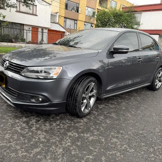 Volkswagen Nuevo Jetta 2014 2.5 Trendline