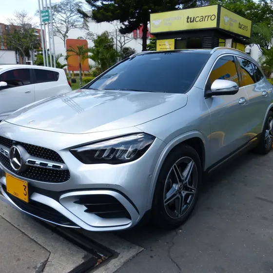 Mercedes-Benz Clase Gla 2025 2.0 250 4matic Hibrido