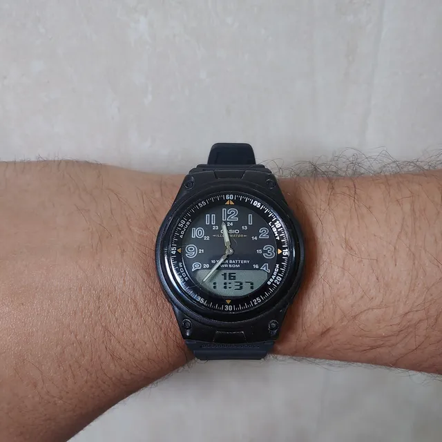 Reloj Casio Aw-80 Original Usado En Buen Estado