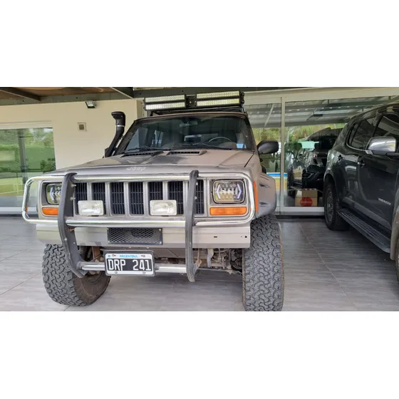 Jeep Cherokee 2.5 Classic