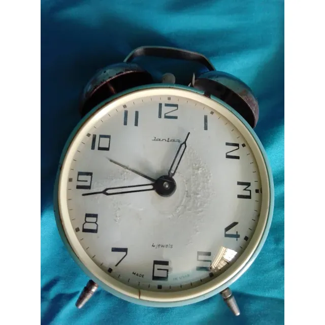 Reloj Despertador Soviético Año 1957