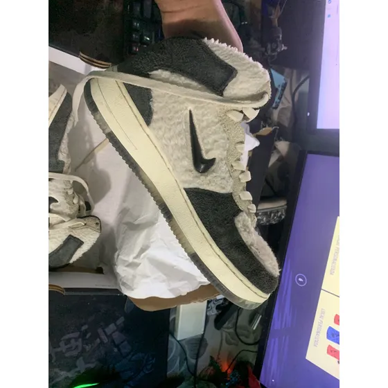 Air Force 1 Mid Panda