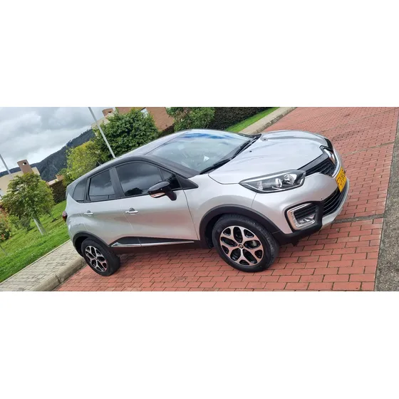 Renault Captur 2.0 Intens Automática