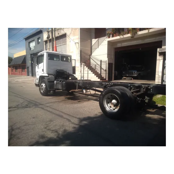 Camión Mercedes Benz 1720 2013, Precio Iva Incluido