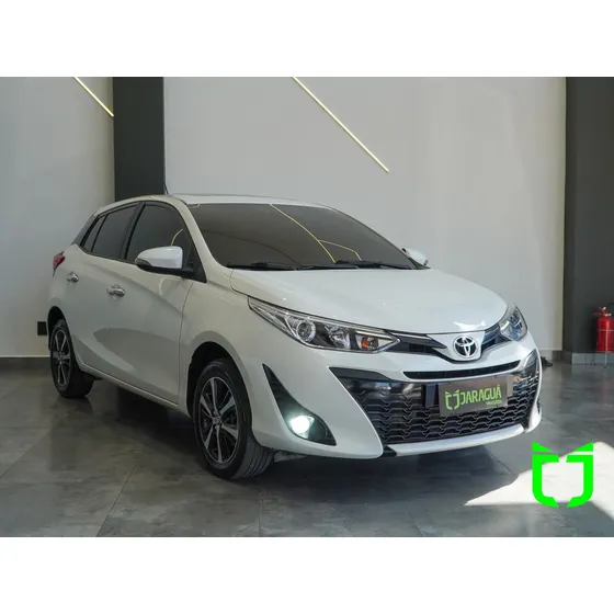Toyota Yaris Hatch 1.5 16v 4p Flex Xls Multidrive Automático Cvt