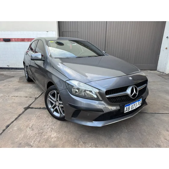 Mercedes-benz Clase A 1.6 A200 Urban 156cv