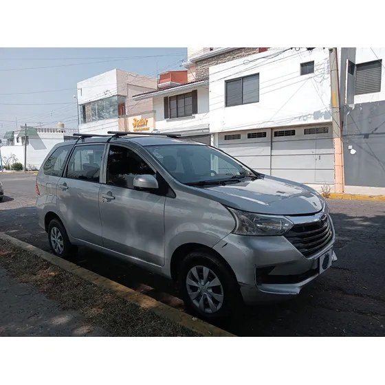 Toyota Avanza 1.5 Le At