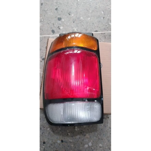 Stop Trasero Izquierdo Ford Explorer 98 Nuevo Depo