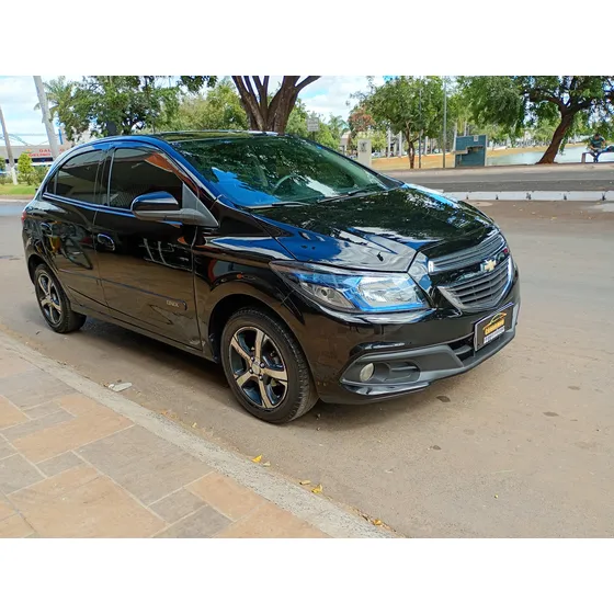 Chevrolet Onix 1.4 Lt 5p