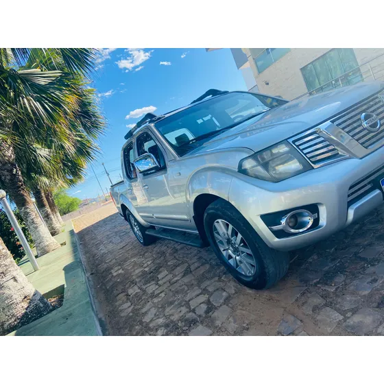 Nissan Frontier 2.5 Sl Cab. Dupla 4x4 Aut. 4p