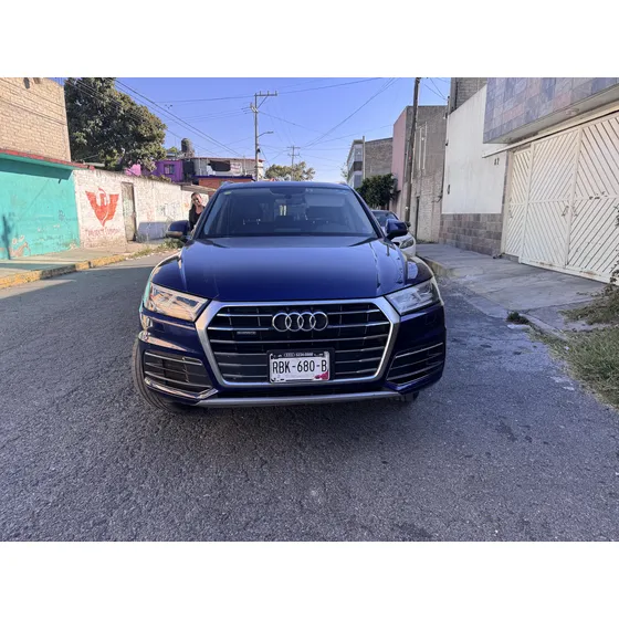 Audi Q5 2.0 L T Elite Dsg