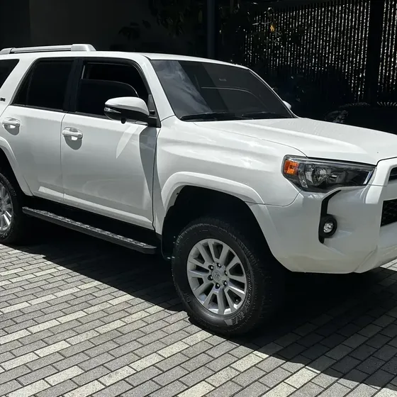 Toyota 4runner 2023 4.0 Sr5 Fl
