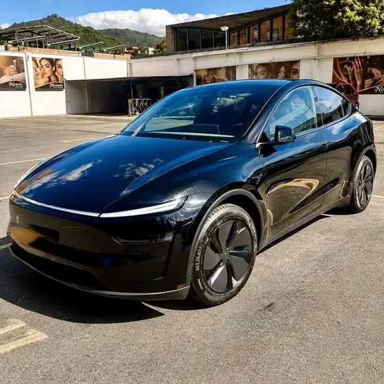 Tesla Model Y 2026 0.0 Long Range Awd