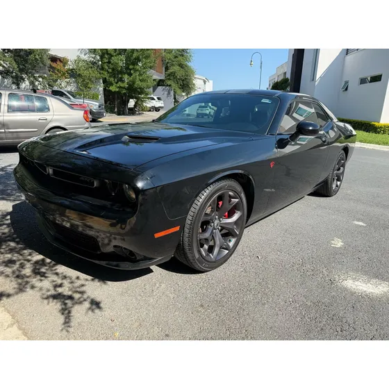 Chevrolet Challenger V6