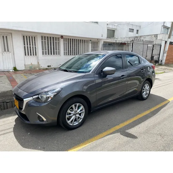 Mazda 2 Touring Aut