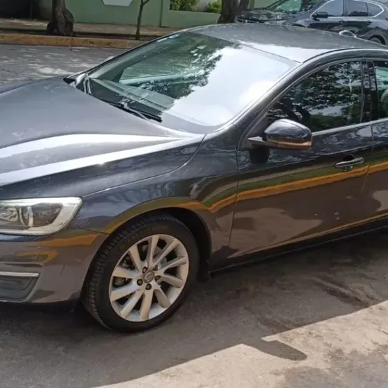 Volvo S60 2015 1.6 Addition Plus T4a L4 T At