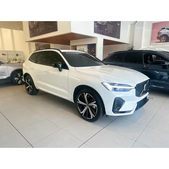 Volvo Xc60t8 Ultimate Dark