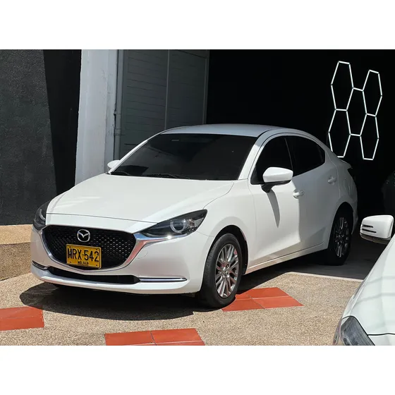 Mazda 2 1.5 Grand Touring Lx Sedan