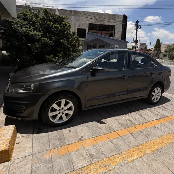 Volkswagen Vento 2016 1.6 Confortline At