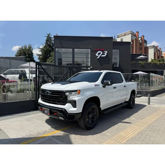 Chevrolet Silverado 5.3 Z71 4x4 At