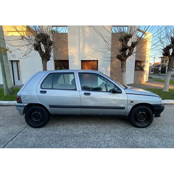 Renault Clio 1.4 Rsi