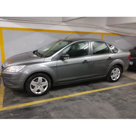 Ford Focus 2 1.6 Exe Style