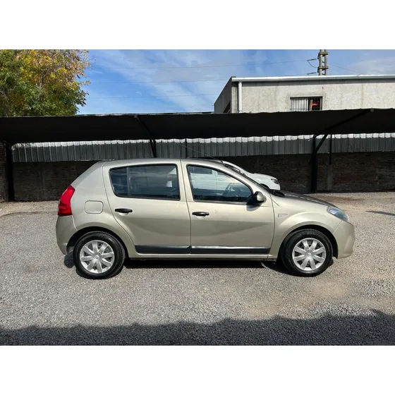 Renault Sandero 1.6 Confort 105cv