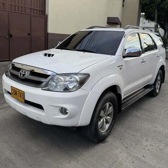 Toyota Fortuner 2008 3.0 Sr5