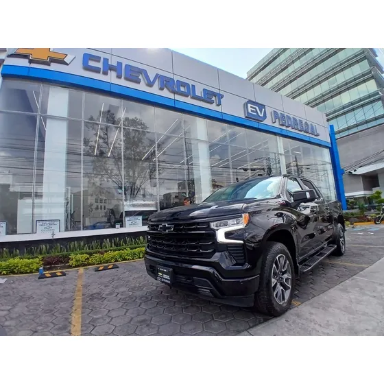 Chevrolet Cheyenne 5.3 V8 Rst Doble Cabina 4x4 At