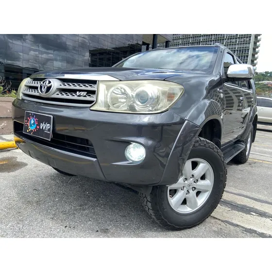 Toyota Fortuner 4x4